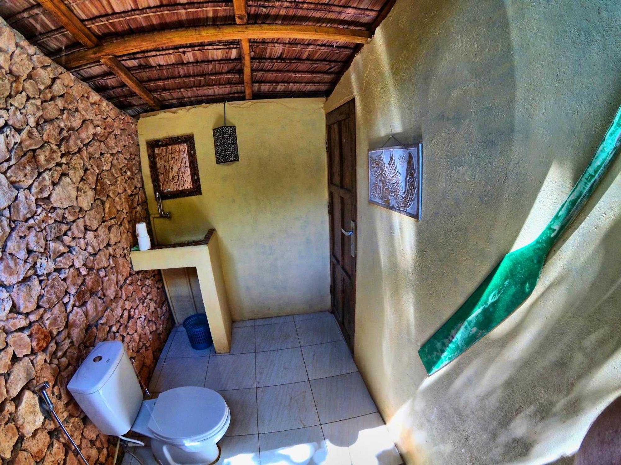 Cosmos Bungalows Bira Exterior foto